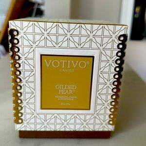 Votivo Gilded Pear Candle